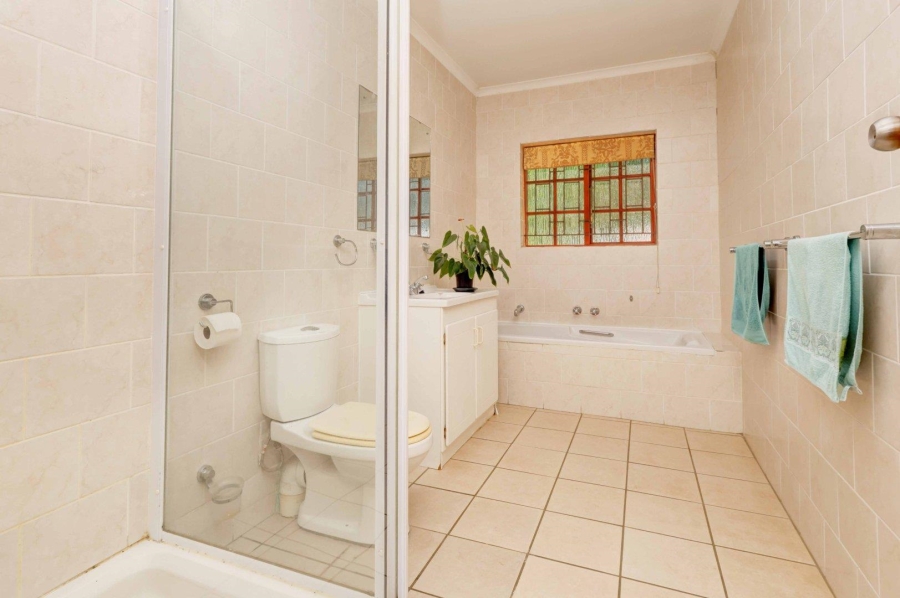 4 Bedroom Property for Sale in Welgemoed Western Cape
